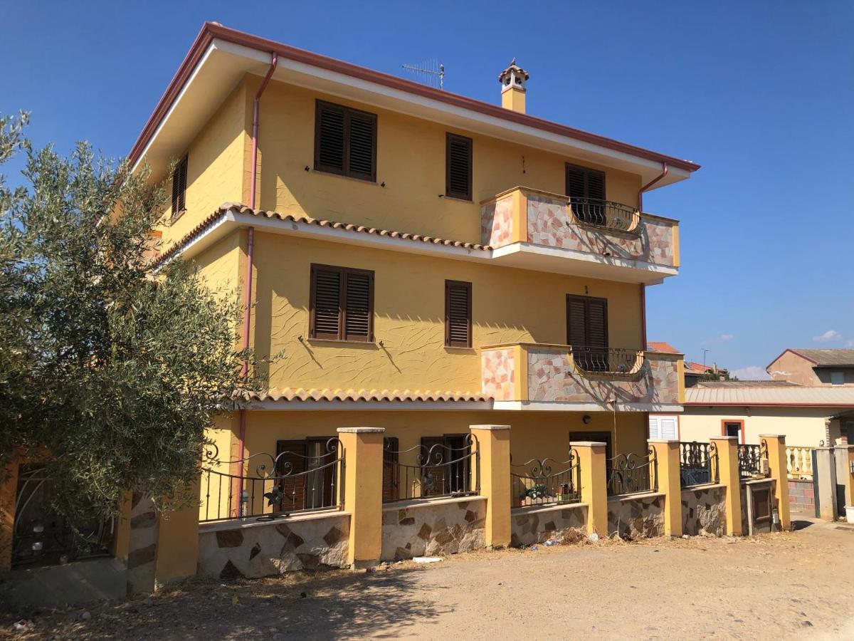 Casa Vacanze Al Parco Apartment Giba Exterior foto